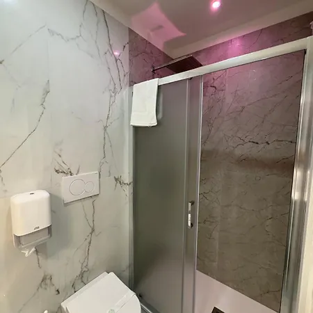 Cama グラニャーノ